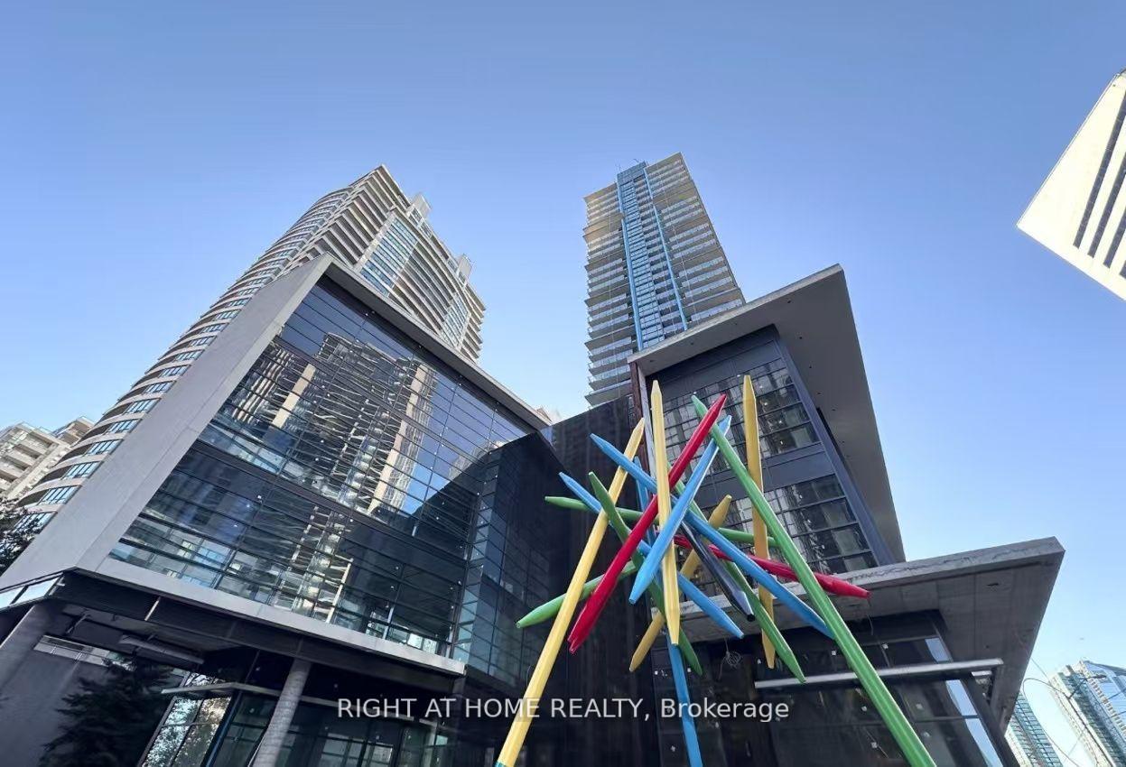 4955-yonge-street-north-york-ontario-c12678622