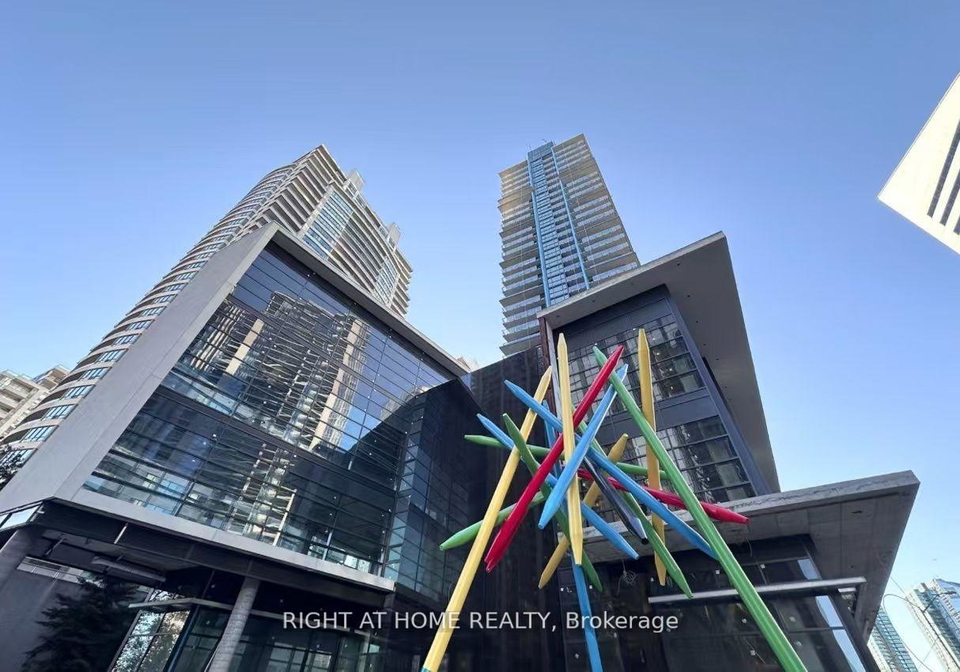 4955-yonge-street-north-york-ontario-c12678622