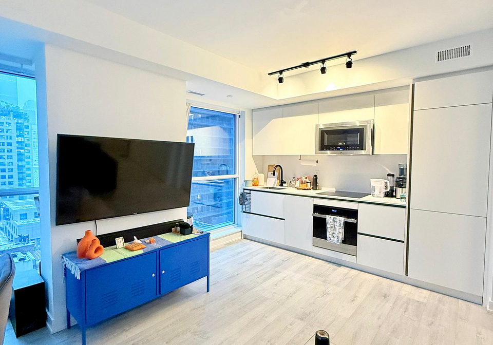 327-king-street-toronto-ontario-c12678806