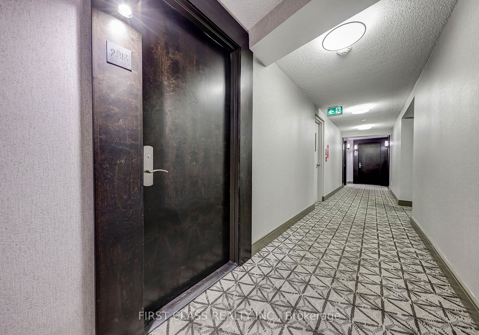 761-bay-street-toronto-ontario-c12678876