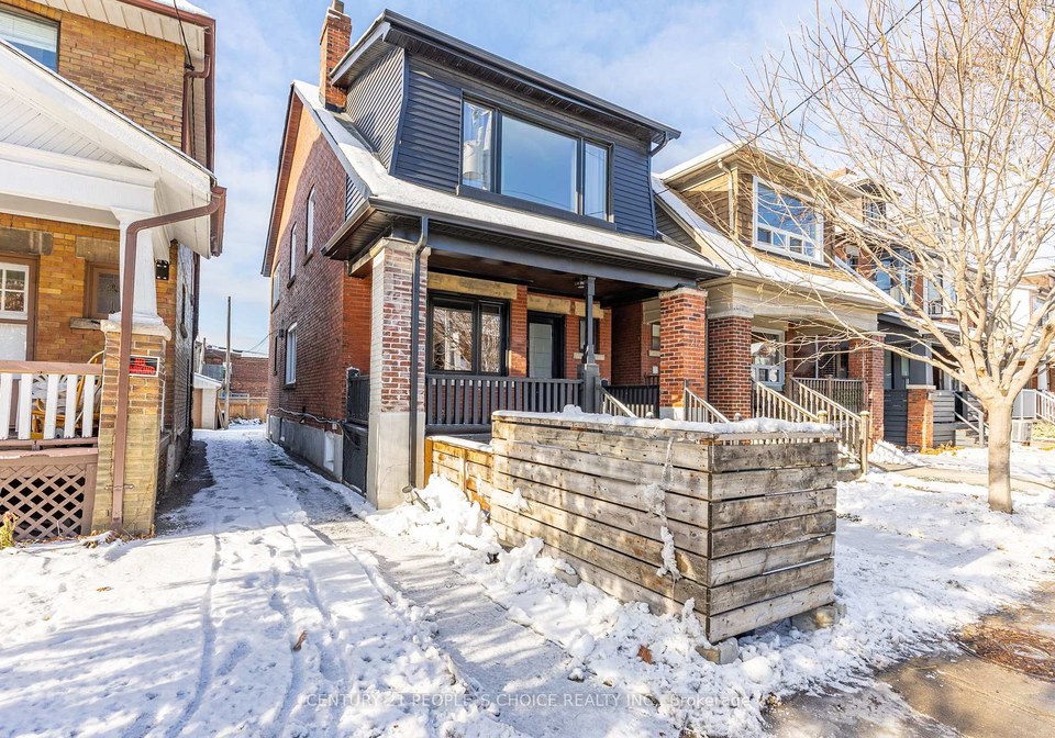 212-oakwood-avenue-toronto-ontario-c12678882