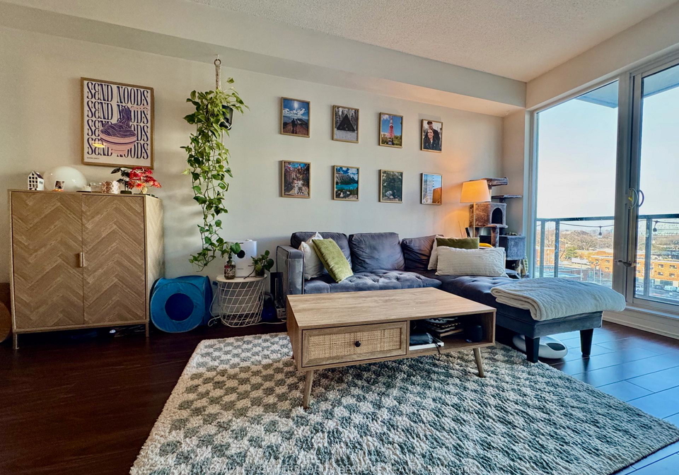 260-sackville-street-toronto-ontario-c12678920