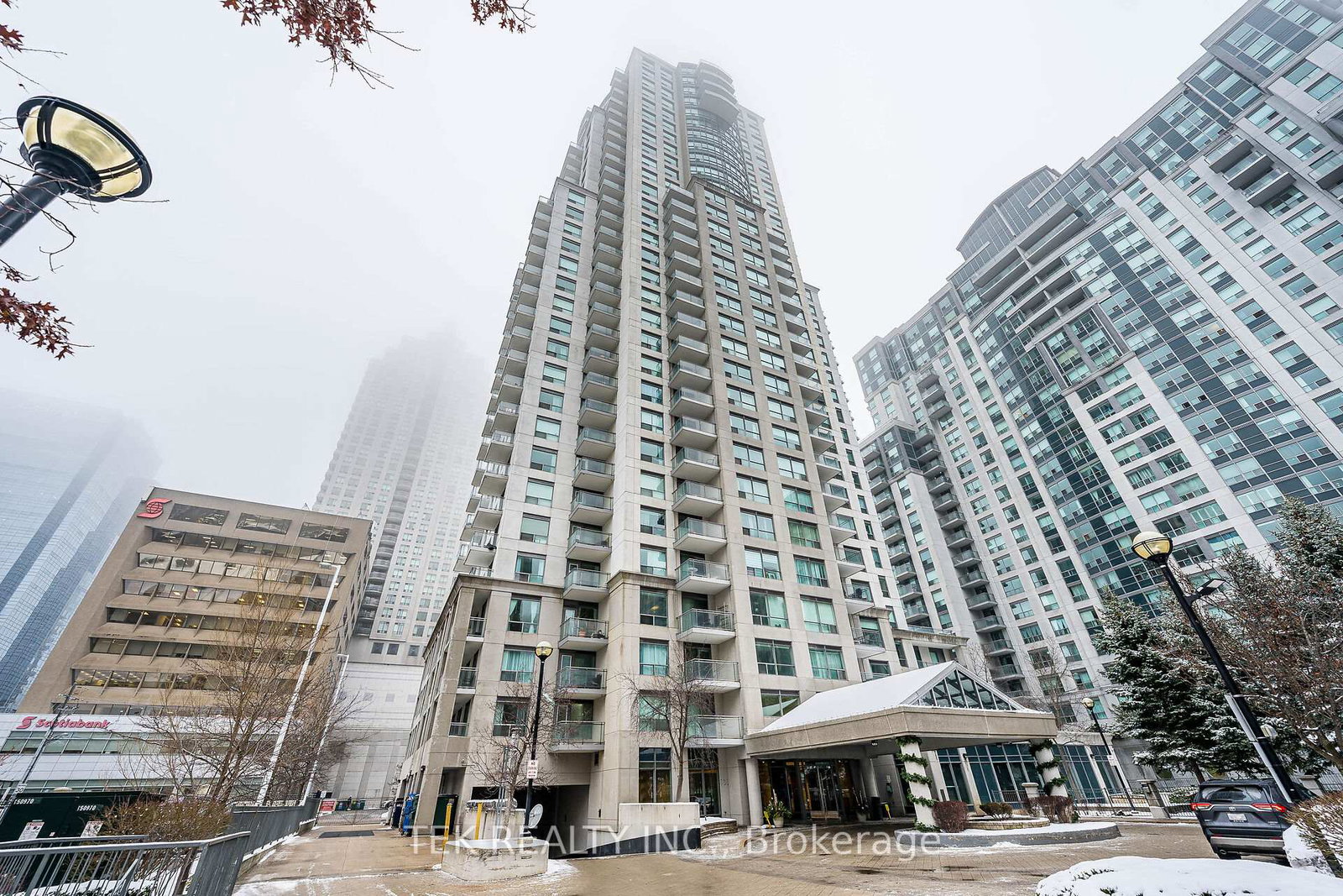 21-hillcrest-avenue-north-york-ontario-c12679208