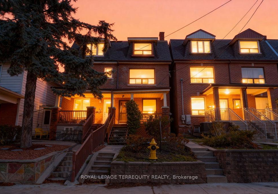 243-montrose-avenue-toronto-ontario-c12679502