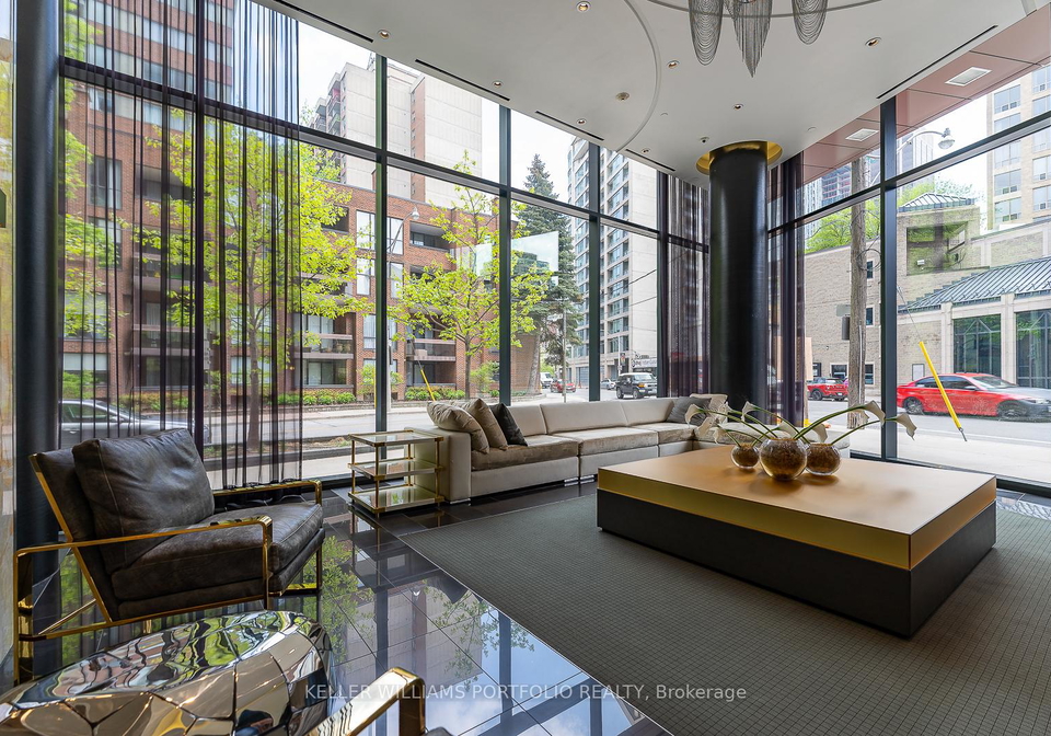 32-davenport-road-toronto-ontario-c12679668