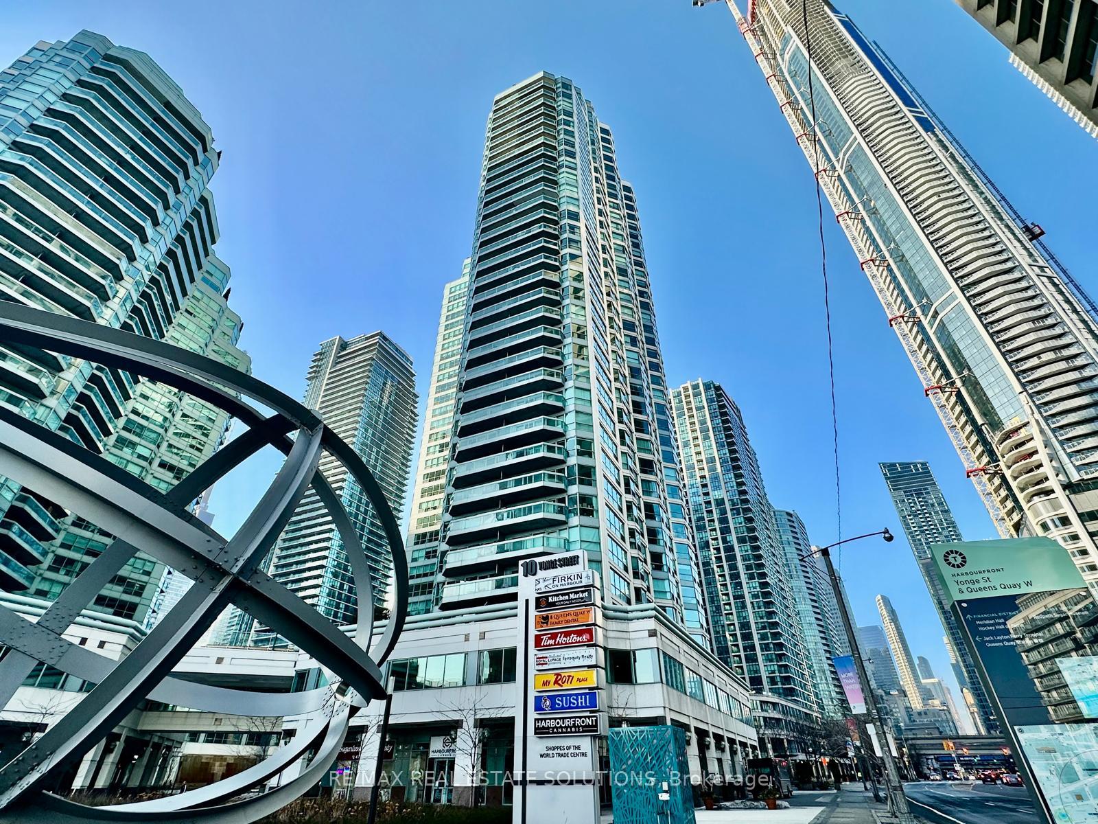 10-yonge-street-toronto-ontario-c12679836
