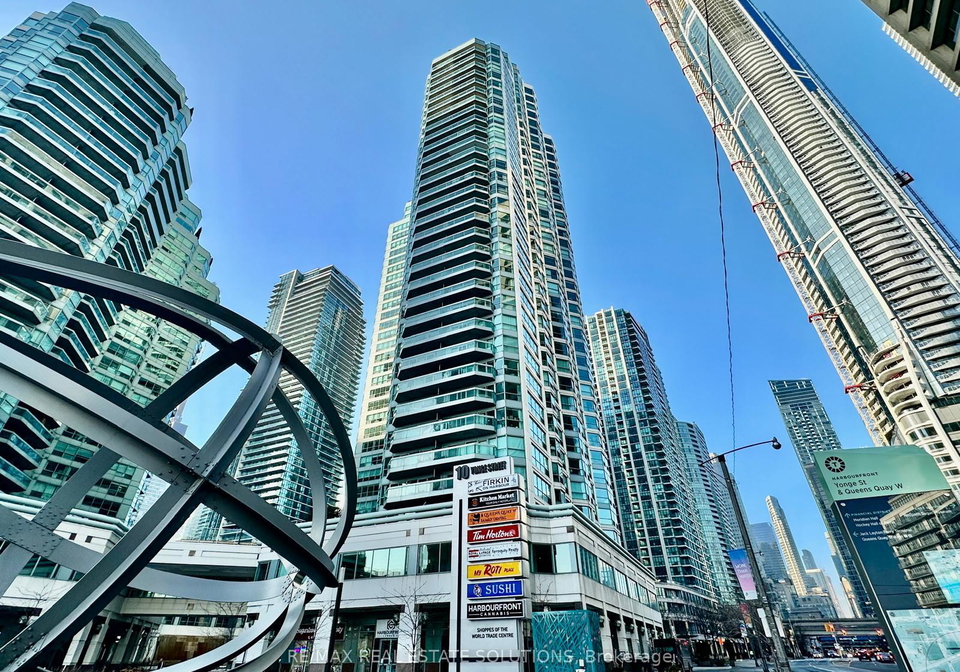 10-yonge-street-toronto-ontario-c12679836