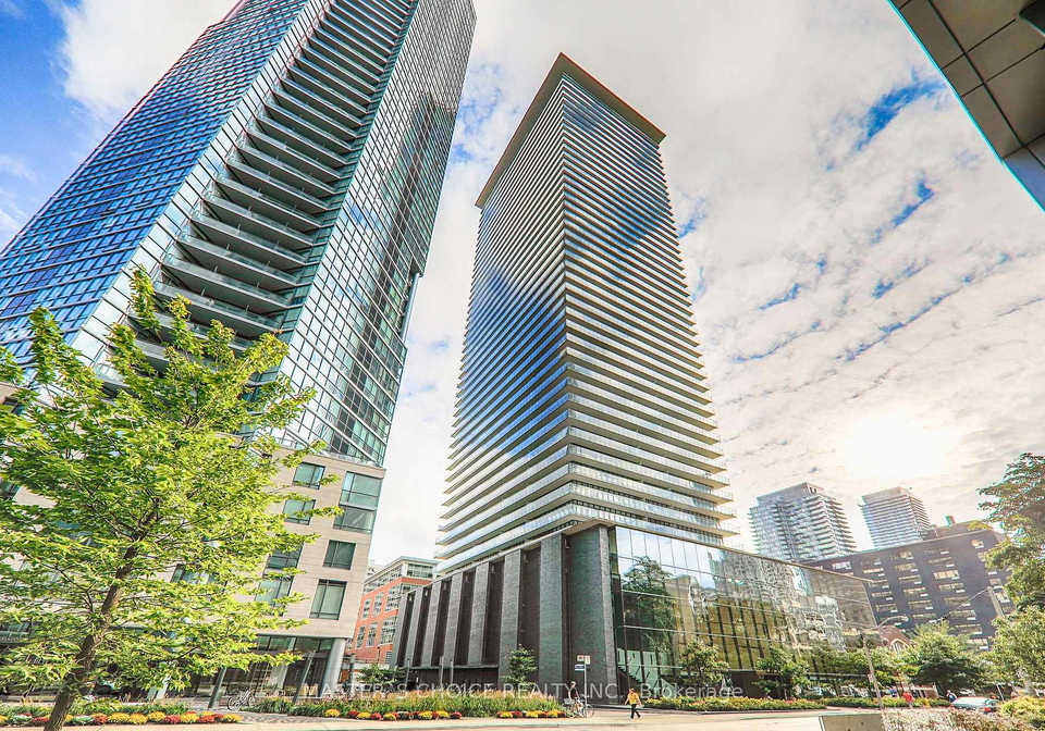 33-charles-street-e-toronto-ontario-c12679942