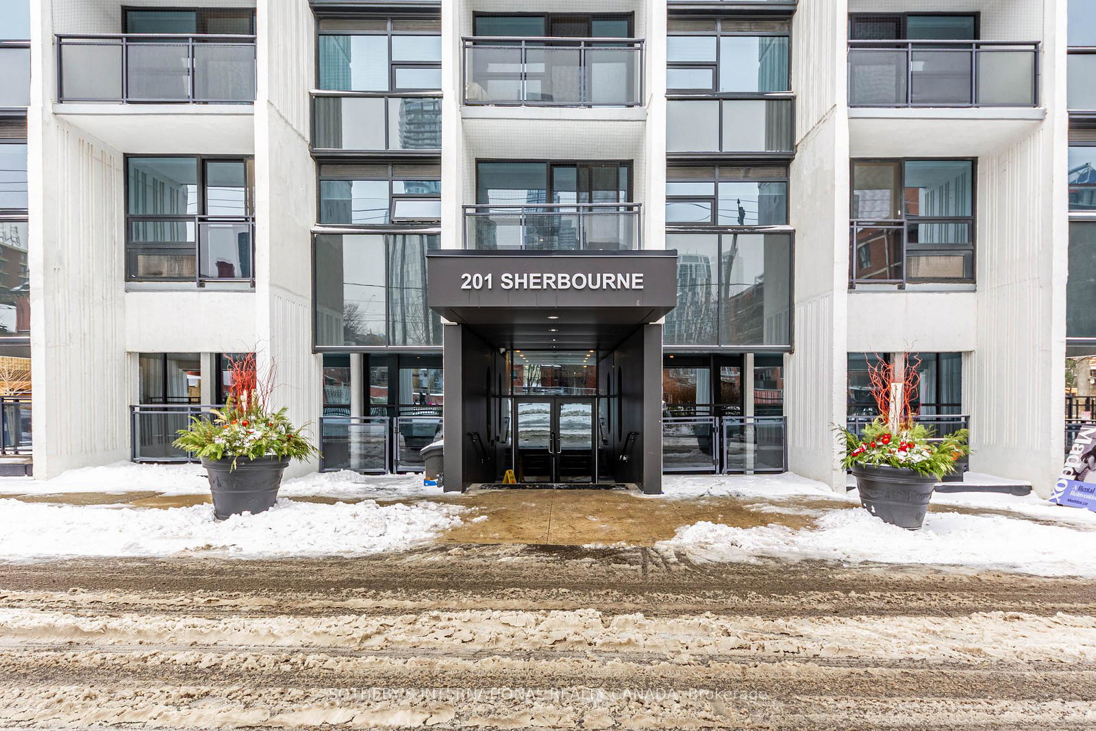 191-sherbourne-street-toronto-ontario-c12680366