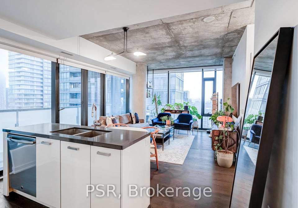 11-charlotte-street-toronto-ontario-c12680400