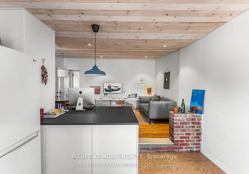 10-borden-street-toronto-ontario-c12680754
