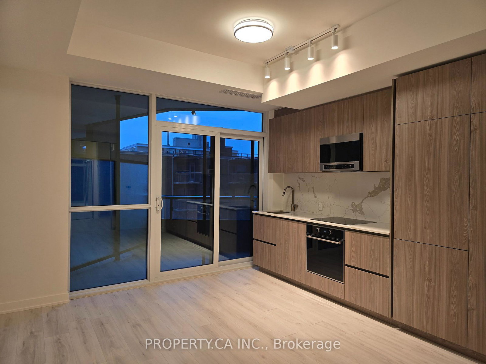 120-broadway-avenue-toronto-ontario-c12680950