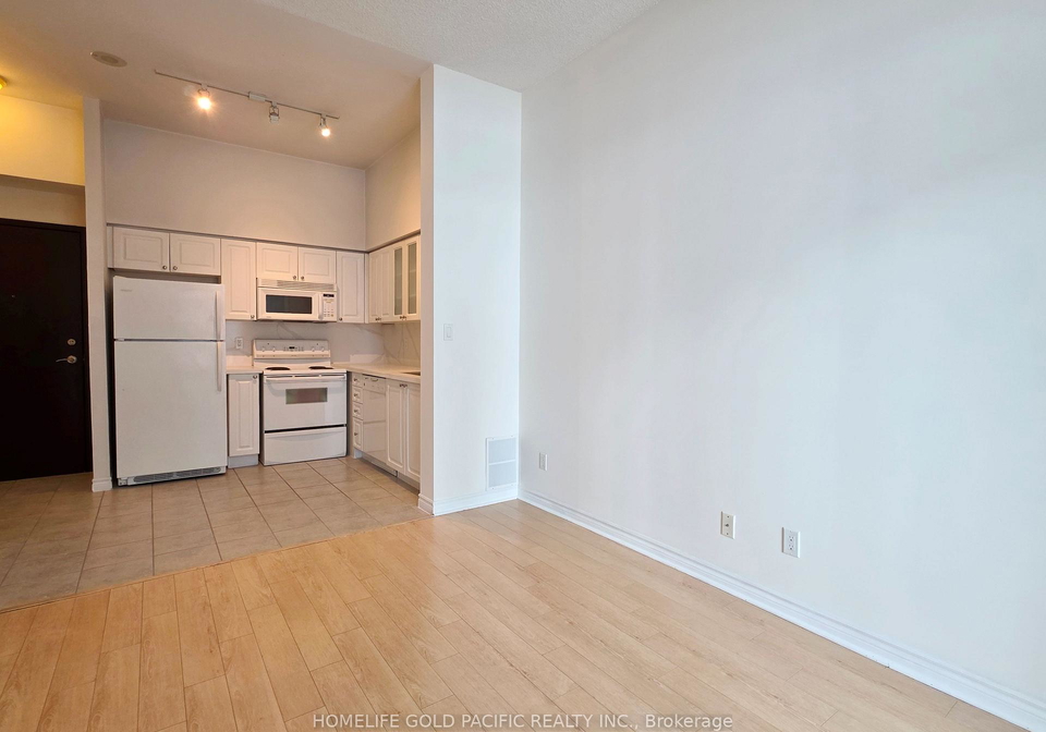 410-queens-quay-w-toronto-ontario-c12681120