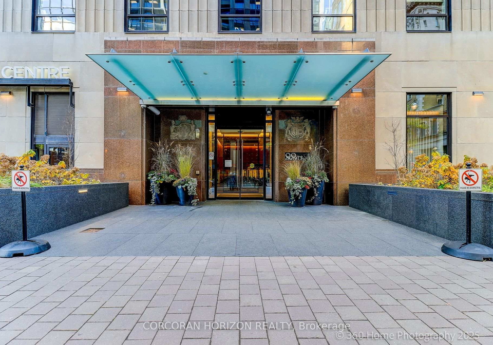 88-scott-street-toronto-ontario-c12681338