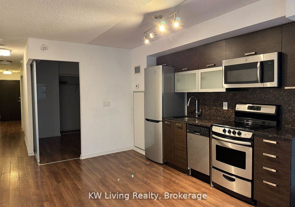 36-lisgar-street-toronto-ontario-c12681718