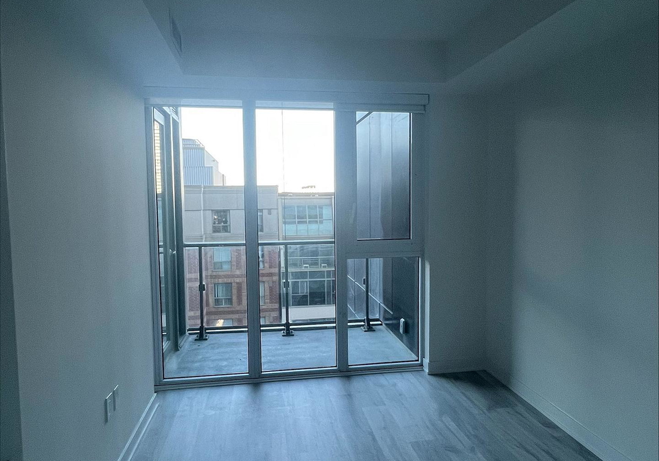 60-princess-street-toronto-ontario-c12682056