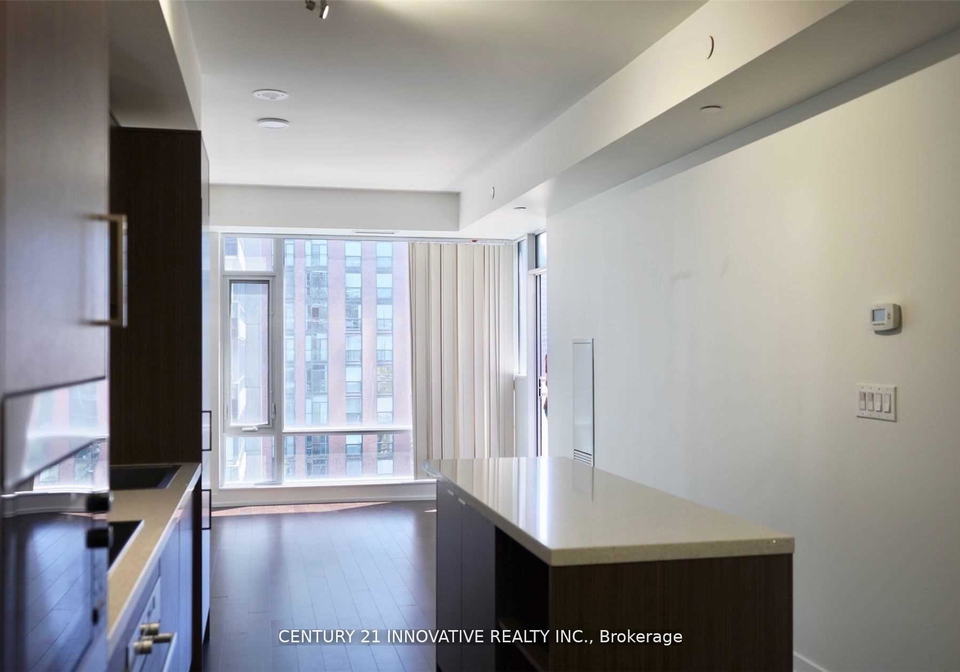21-widmer-street-toronto-ontario-c12682344