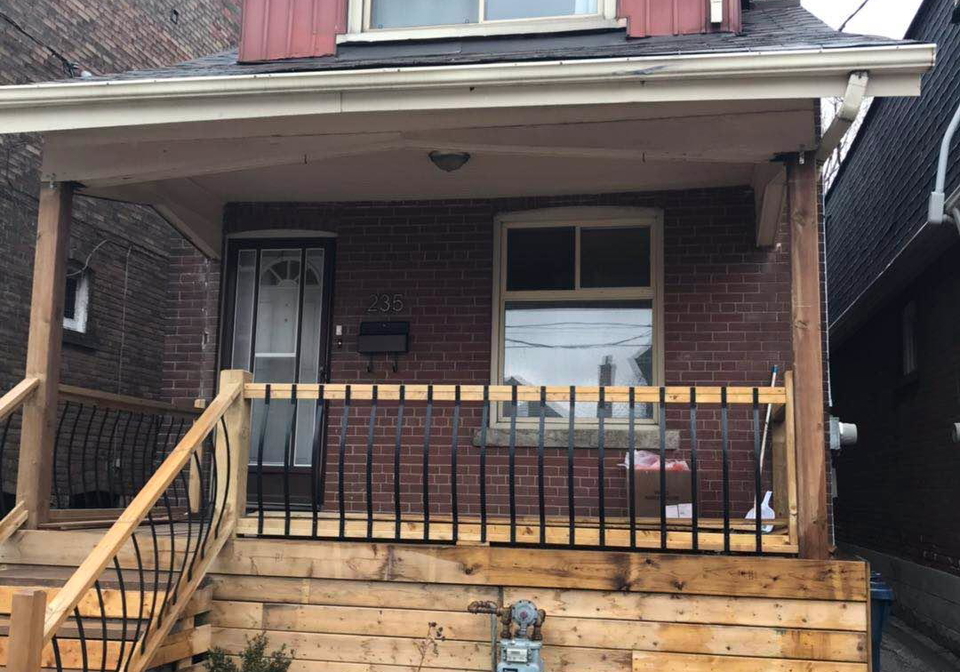 235-oakwood-avenue-toronto-ontario-c12682512