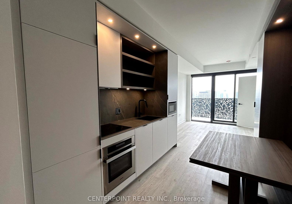 55-charles-street-e-toronto-ontario-c12682572