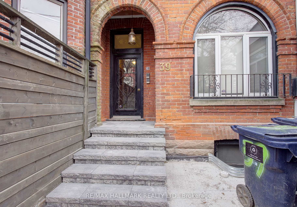 39-grange-avenue-toronto-ontario-c12682616