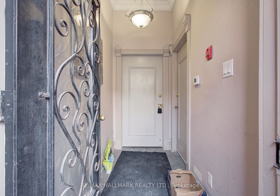 39-grange-avenue-toronto-ontario-c12682616