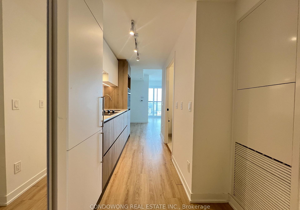319-jarvis-street-toronto-ontario-c12682880