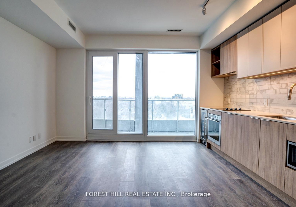 2020-bathurst-street-toronto-ontario-c12683032