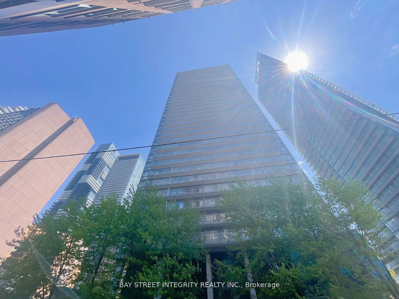 37-grosvenor-street-toronto-ontario-c12683084