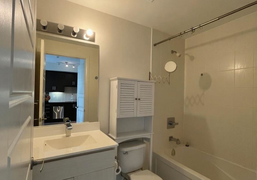 68-canterbury-place-toronto-ontario-c12683150