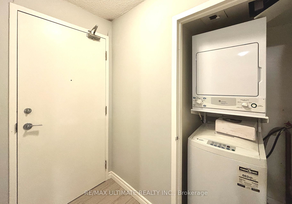 11-st-joseph-street-toronto-ontario-c12683234