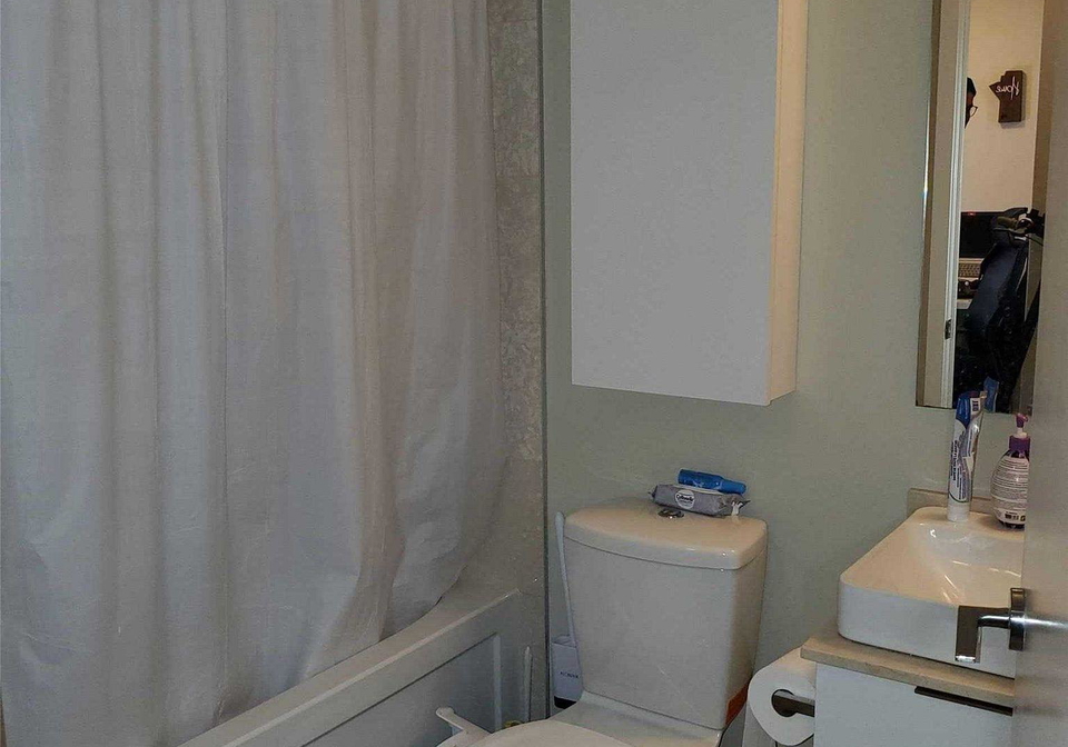 14-york-street-toronto-ontario-c12683768