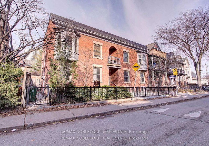 34-winchester-street-toronto-ontario-c12683806