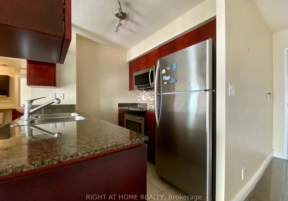 397-front-street-w-toronto-ontario-c12684058