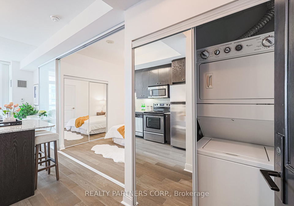 1-scott-street-toronto-ontario-c12684418