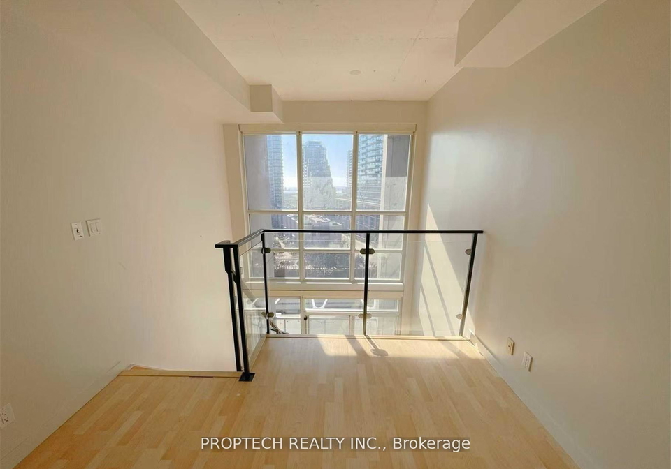 1-shaw-street-toronto-ontario-c12684714