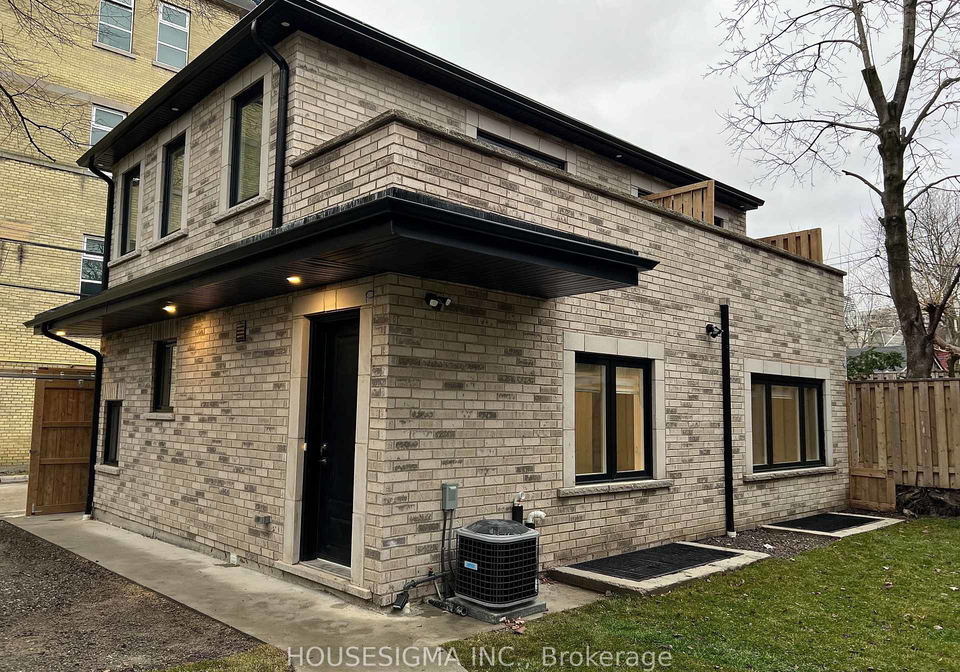 104-pembroke-street-toronto-ontario-c12684840