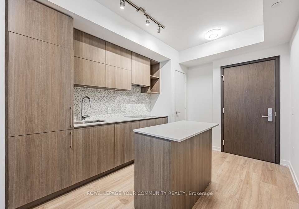 1-yorkville-avenue-toronto-ontario-c12684924