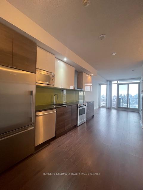 121-mcmahon-drive-north-york-ontario-c12685238