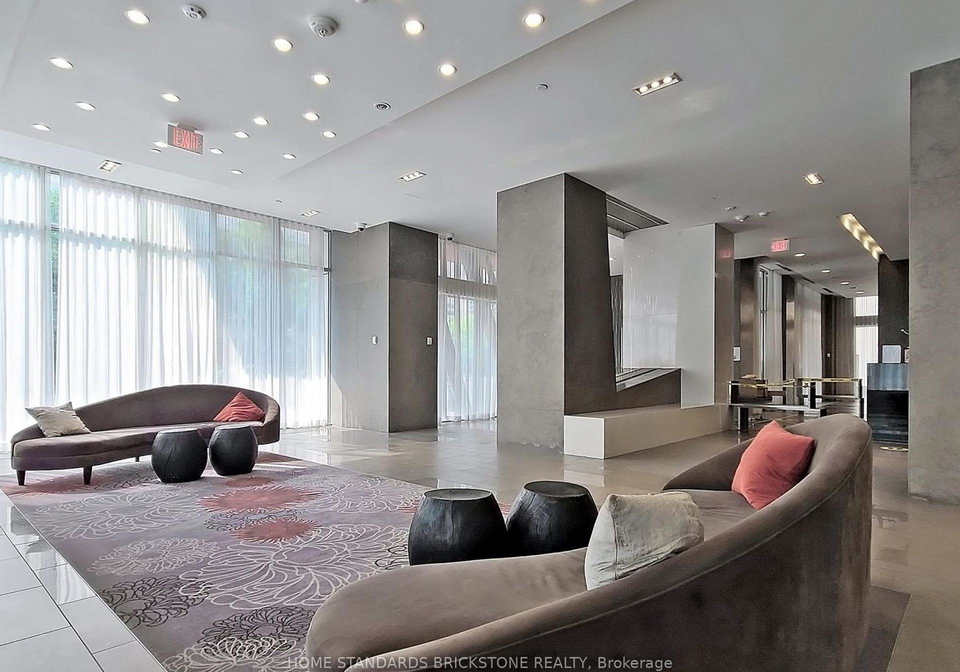 88-sheppard-avenue-e-north-york-ontario-c12685376