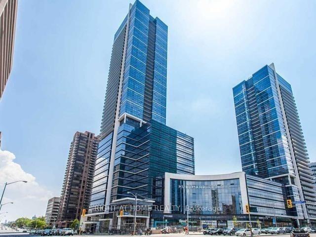 5-sheppard-avenue-e-north-york-ontario-c12685378