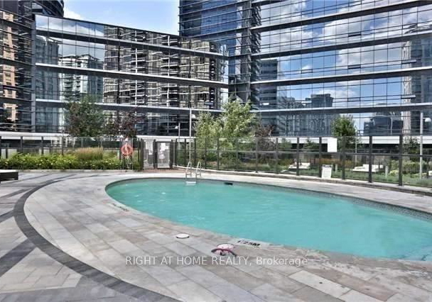 5-sheppard-avenue-e-north-york-ontario-c12685378