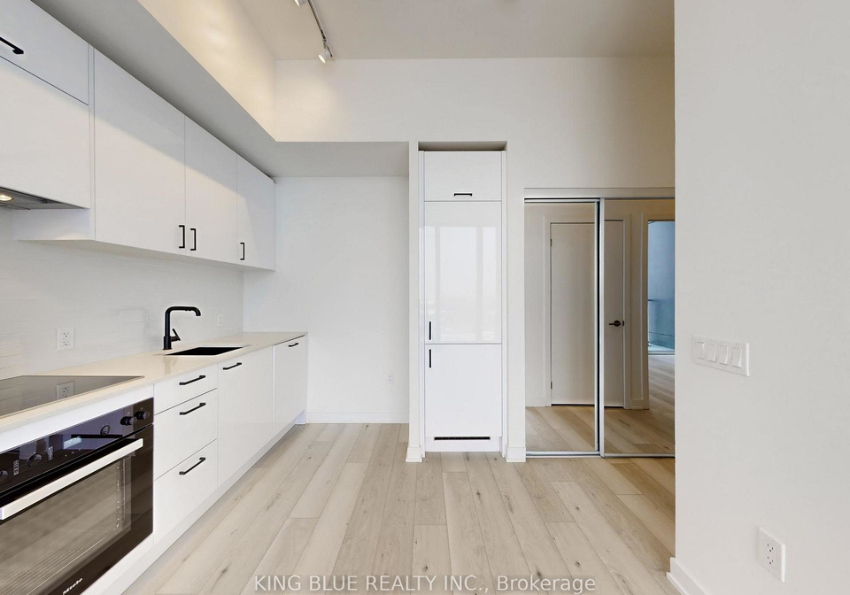 1-quarrington-lane-north-york-ontario-c12685460