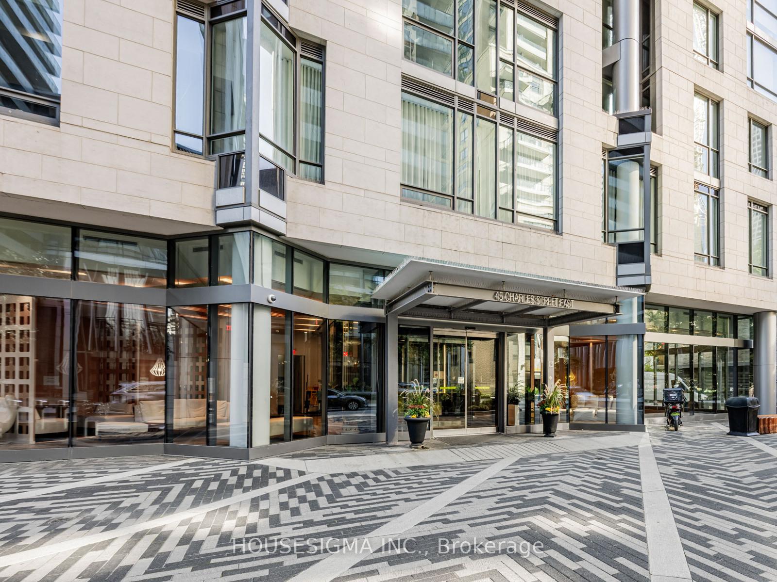 45-e-charles-street-e-toronto-ontario-c12685614
