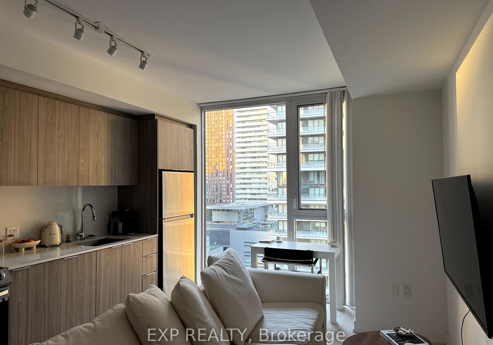 357-king-street-w-toronto-ontario-c12685748