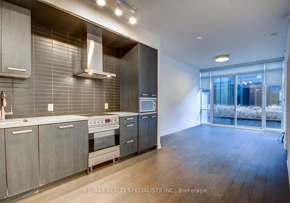455-front-street-toronto-ontario-c12686036