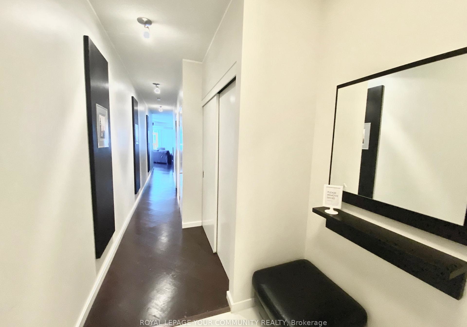 8-york-street-toronto-ontario-c12686114