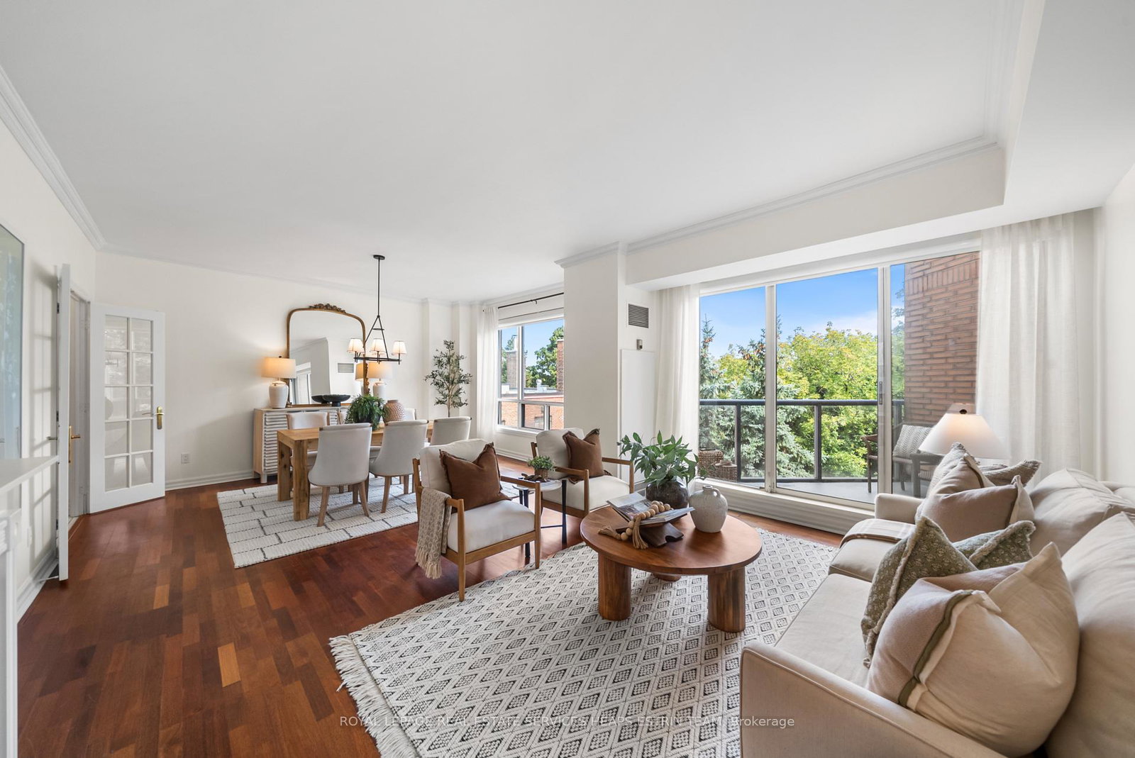 2727-yonge-street-toronto-ontario-c12686336