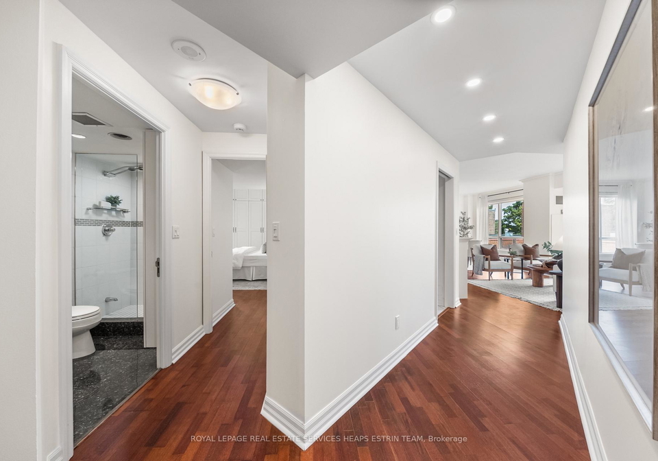2727-yonge-street-toronto-ontario-c12686336