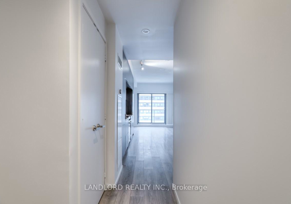 159-dundas-street-e-toronto-ontario-c12686748