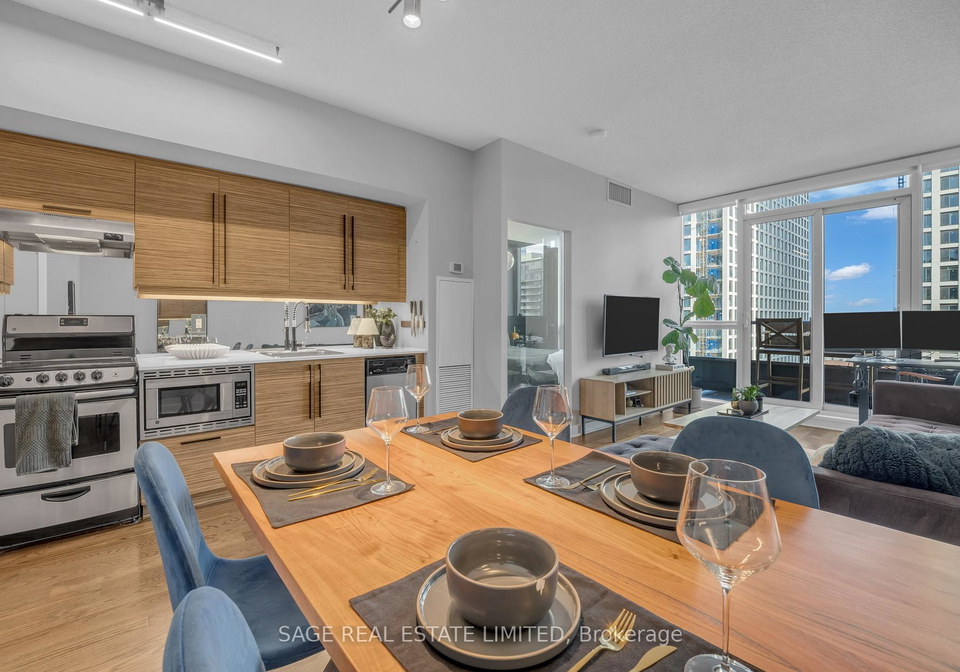 320-richmond-street-e-toronto-ontario-c12686756